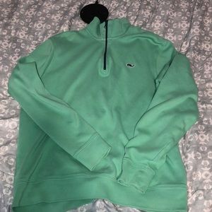 vineyard vines hoodie